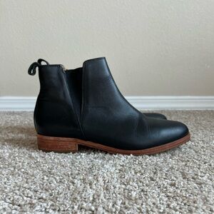 nisolo boots lightly worn